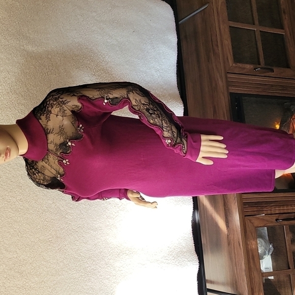 𝅺VENUS Lace Detail Sweater Dress Venus Lace Detail Sweater Dress Venus Lace - Picture 12 of 16